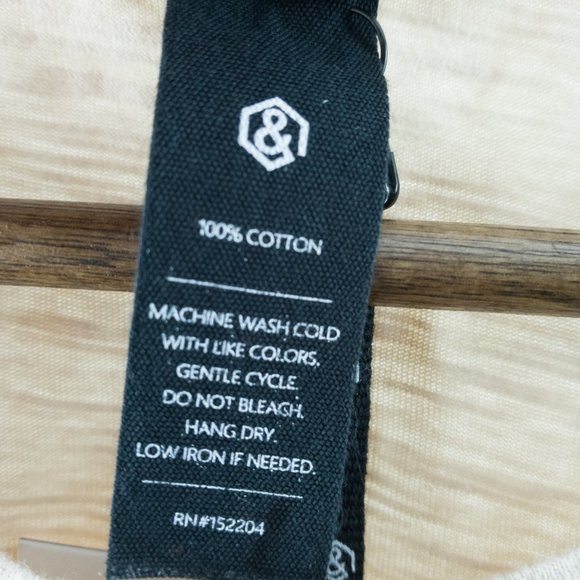 Agnes & Dora Favorite Tee Frappe - Picture 3 of 4